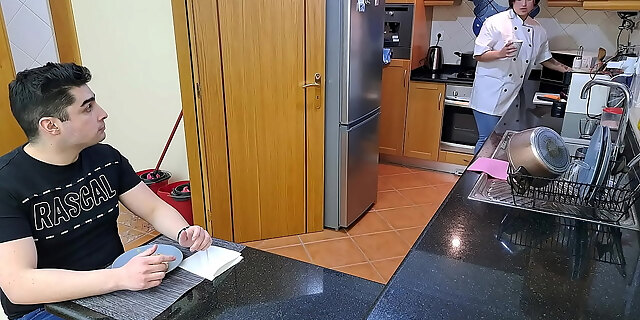 beauty,black,doggystyle,high heels,homemade,jeans,kissing,kitchen,maid,massage,missionary,orgasm,passionate,seduced,squirting